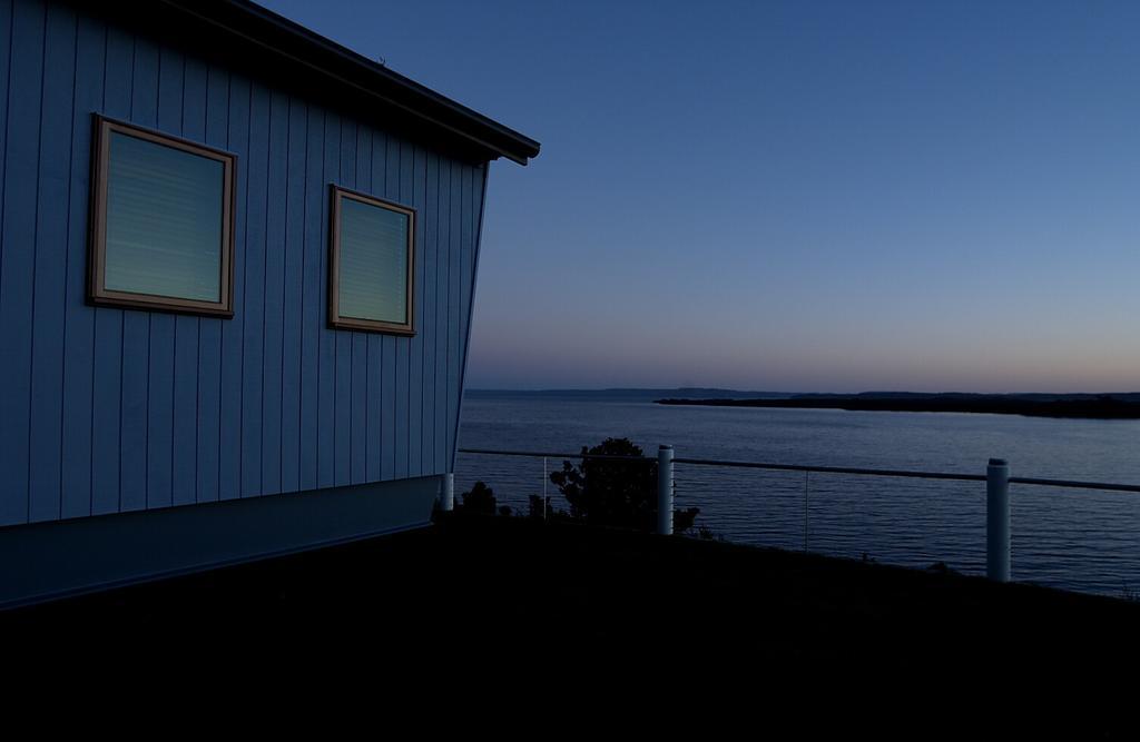 Wheelhouse Apartments Strahan Room photo