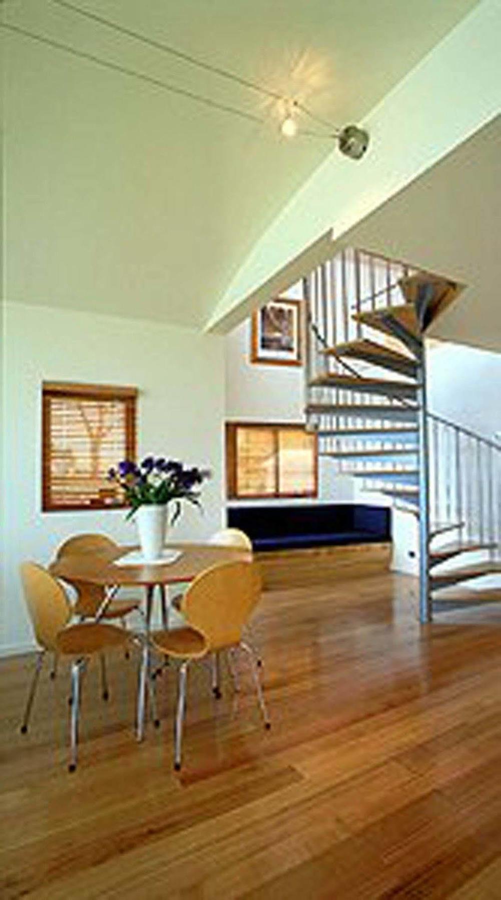 Wheelhouse Apartments Strahan Exterior photo